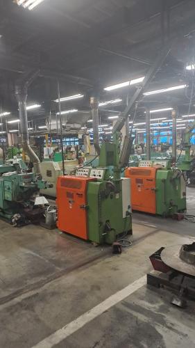 Předtah drátotažná stanice u stroje 179